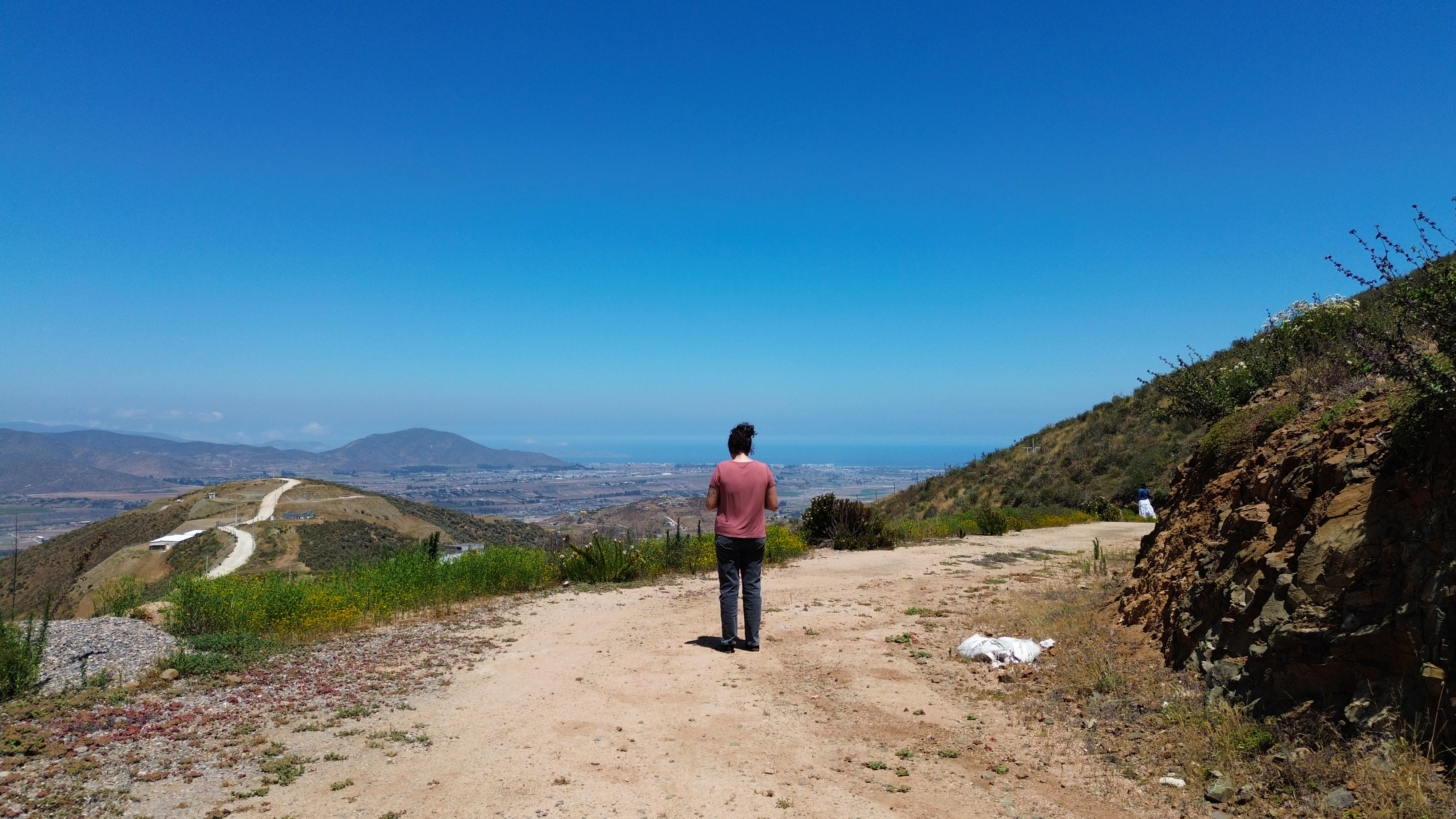 Valle y montañas